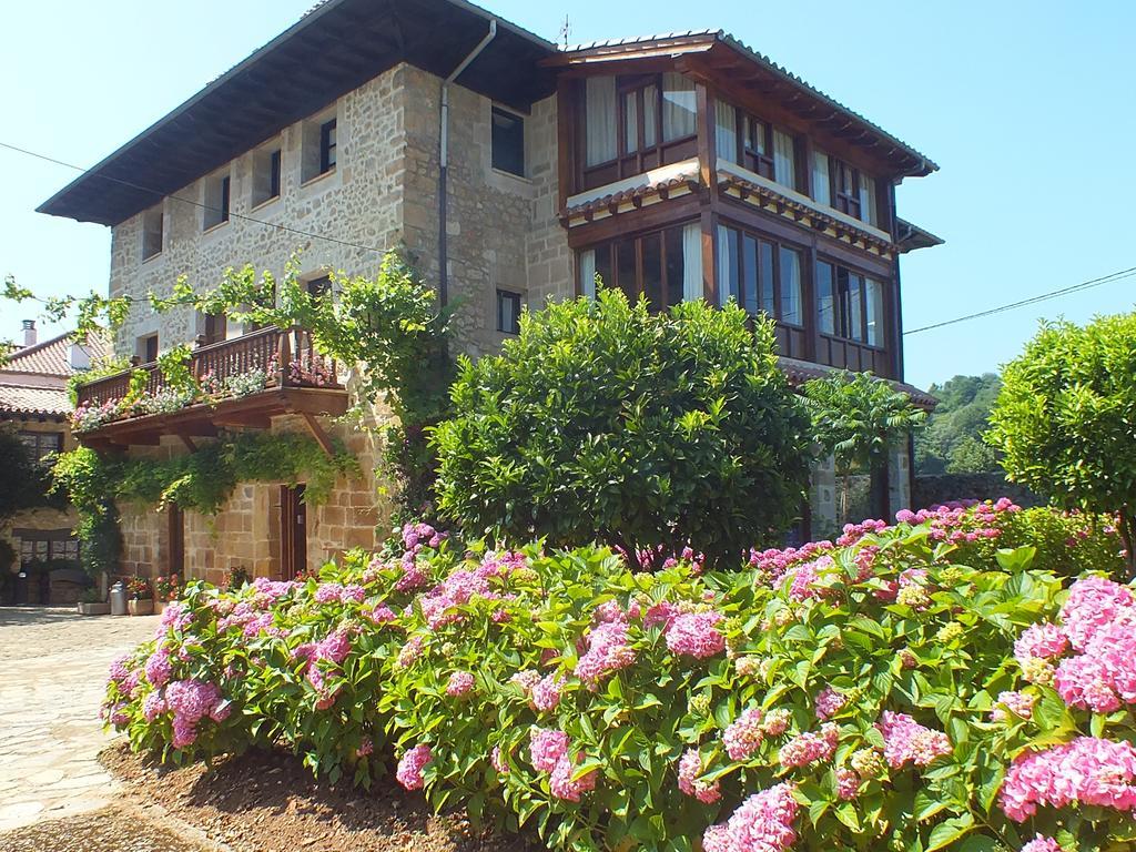 Hosteria El Pomar Novales Exterior foto
