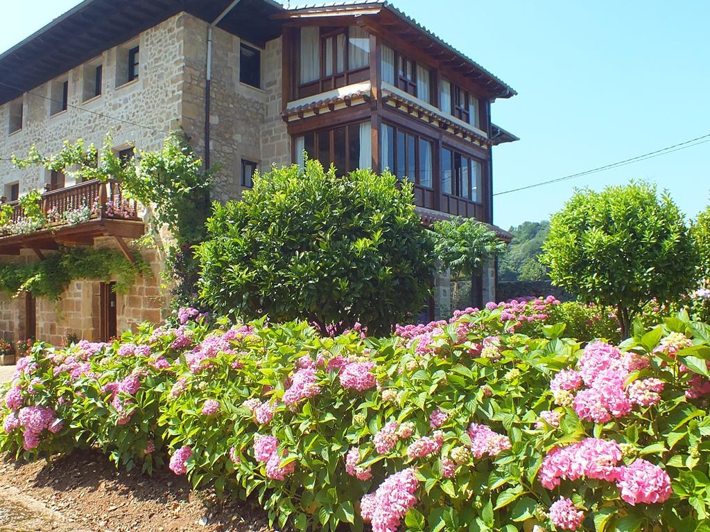 Hosteria El Pomar Novales Exterior foto