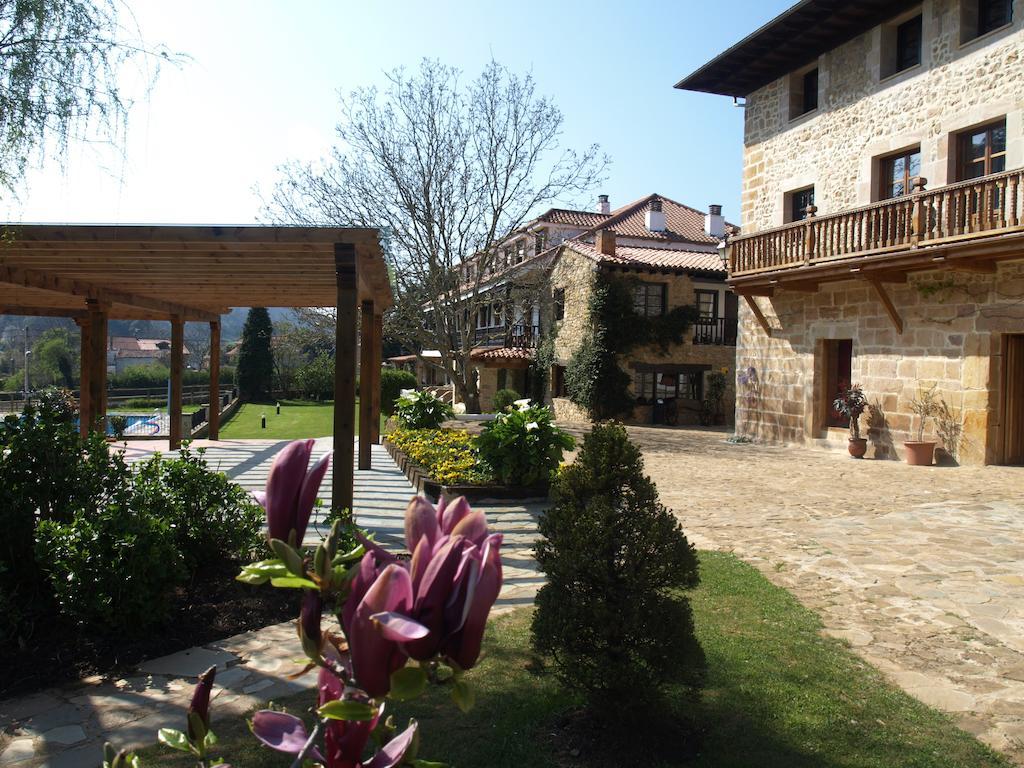 Hosteria El Pomar Novales Exterior foto
